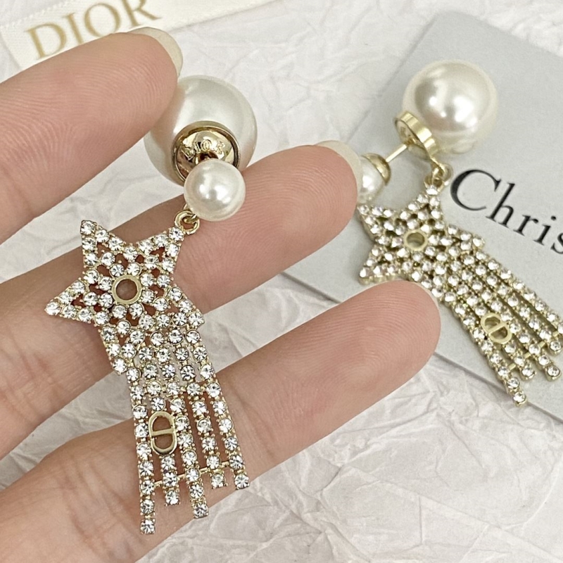 chr1st1an D10r earrings